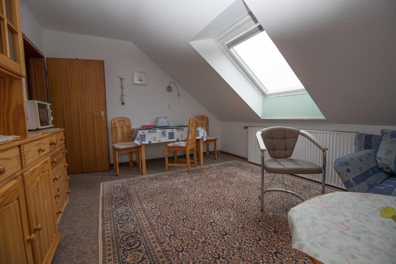 Her14A Ferienwohnung Hartig นีนดอร์ฟ ภายนอก รูปภาพ